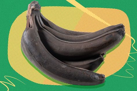 The 3 Signs Your Bananas Are Too Ripe to Safely Eat Meat Safe, Cookies Banana, Pancakes Banana, Muffins Banana, Green Potatoes, Big Tomato, Creamy Smoothies, Banana Cookies, Food Scientist