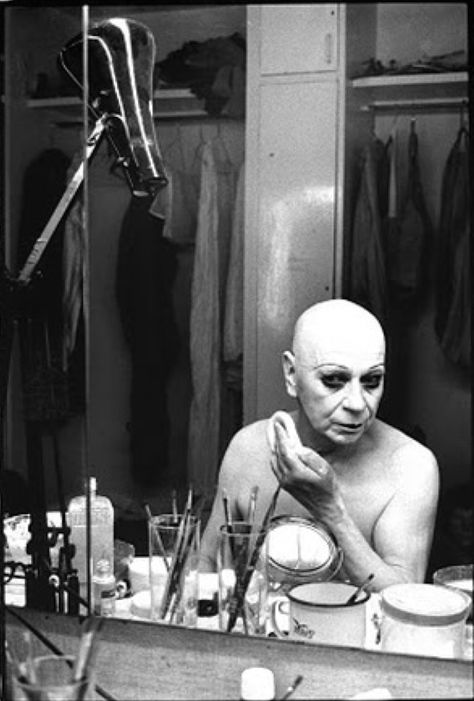 Lindsay Kemp Lindsay Kemp, Be Your Own Muse, The Muses, Ny Hotel, Chelsea Hotel, Dance Forever, Sid Vicious, Diane Arbus, Ray Bradbury