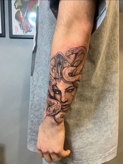 Medusa Forearm Tattoo, Medusa Tattoo Sleeve, Forearm Tattoos For Guys, Medusa Snakes, Forearm Tats, Tattoo Medusa, Arm Tattoos For Guys Forearm, Half Sleeve Tattoos Forearm, Medusa Tattoo Design