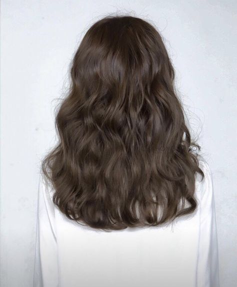 Permed Hair Medium Length, Asian Hair Perm, Curly Asian Hair, Short Permed Hair, Korean Hair Color, Haircuts For Medium Hair, Long Hair With Bangs, Permed Hairstyles, Dye My Hair