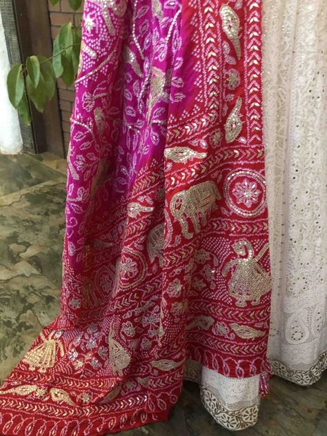 Bandhani Dupatta With Work, Heavy Bandhani Saree, Lakhnavi Lehenga Choli With Bandhani Dupatta, Pink Red Lehenga, Bandhani Dupatta Suits, Bandhani Lehenga, Bandhani Dupatta, Bandhani Dress, Lehenga Blouse Designs