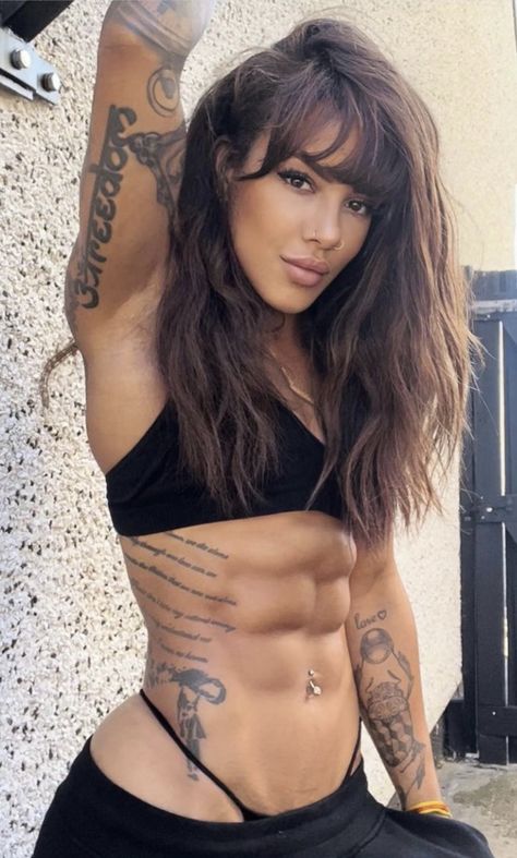 Sixpack Workout, Buff Women, Ripped Women, Ripped Girls, Fit Girl Motivation, Fitness Inspiration Body, Hot Fitness, Muscle Girls, Fitness Models Female