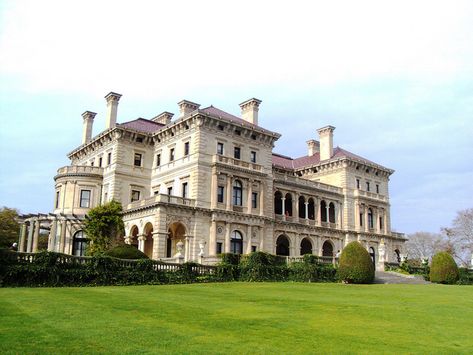 Newport Ri Mansions, Breakers Mansion, Big Mansion, Rhode Island Mansions, Wealthy Man, Salve Regina, House Tips, Period Dress, The Breakers