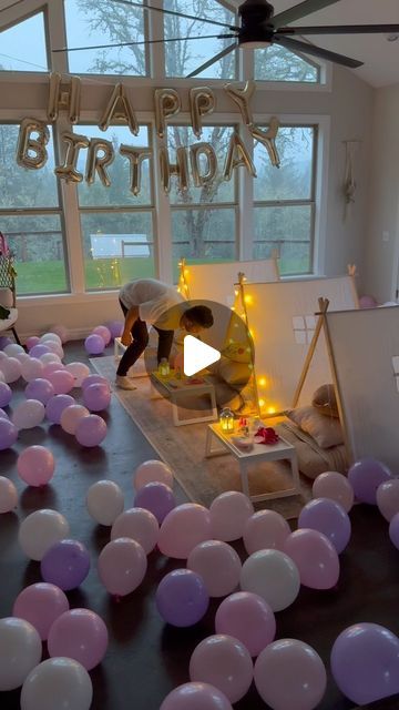 Mason Smith on Instagram: "A couple bags of balloons, some left over decorations from my other daughters birthday, a few borrowed items from friends and family, and an hour or so of work, and they had a night to remember!! But the real question is, do you remember your first sleepover?!? 🤍🎈 #birthday #sleepover #party" Small Birthday Sleepover Ideas, Ideas For Birthday Sleepover, Sleepover Ideas Sleeping Area, Pyjama Party Decorations Ideas, Pyjamas Party Ideas, Bday Sleepover, Living Room Fort, First Sleepover, Birthday Sleepover Ideas