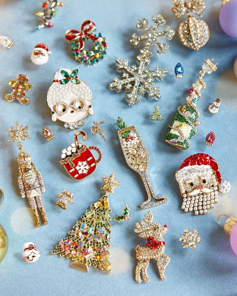 All Posts • Instagram The Happiest Season, Happiest Season, Gold And Silver Jewelry, Jewelry Gift Ideas, Chic Earrings, Authentic Jewelry, Family Event, Nutcracker Christmas, Authentic Self