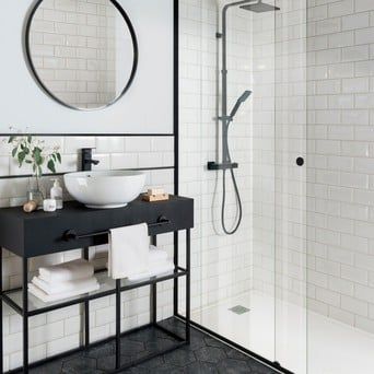 Black And White Bathroom, Topps Tiles, Design Blogs, Bathroom Tile Designs, Bathroom Floor Tiles, Minimalist Bathroom, Metroid, Black Bathroom, White Bathroom