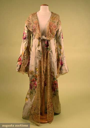 Floral Lame Dressing Gown, Early 20th C Unusual Clothes, Lame Dress, Tea Gown, Silk Dressing Gown, Night Gowns, Antique Fashion, Gold Lame, Period Outfit, Vintage Wardrobe