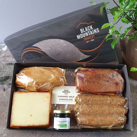 Gift hamper with Smoked Meats, cheese and accompaniments. Meat Packaging Ideas, Beef Packaging Design, Hedgerow Jelly, Dry Meat Packaging, Steak Gift Box, Packaged Meat, Deli Meat Storage Container, Steak Gift, Sausages Packaging