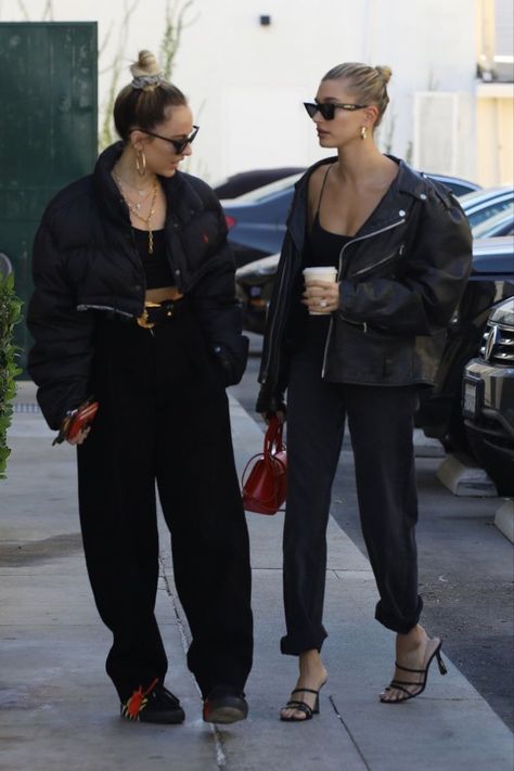 Hailey Baldwin Street Style, Hailey Rhode Baldwin, Hailey Rhode, December 31, Street Style Winter, Celebrity Street Style, Nyc Fashion, Street Style Inspiration, Manado