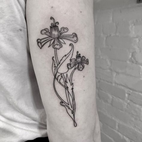 Beardsley Tattoo, Tattoo Flowers, Aubrey Beardsley, Flower Tattoo, Design Inspiration, Instagram Photos, Tattoos, Instagram Posts, Flowers