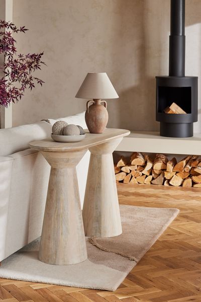 37 High-Street Homeware Hits From £12 Cool Console Table, Hallway Uk, Light Wood Coffee Table, Console Hallway, Plinth Table, Tv Zone, Table Hallway, Tv Unit Furniture, Console Table Hallway