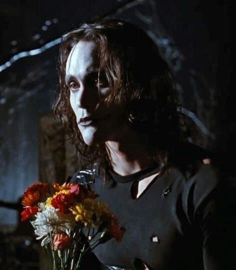 Eric Draven Aesthetic, The Crow Aesthetic, Gothic Horror Aesthetic, Goth Movies, Eric Draven The Crow, The Crow 1994, Crow Photos, Eric Draven, Crow Movie