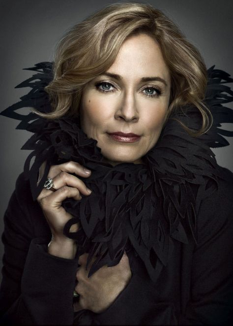 Susanna Thompson as Moira Green Arrow Cw, Susanna Thompson, Tommy Merlyn, Arrow Poster, Arrow Image, Arrow Show, David Ramsey, Arrow Cast, Tv Moms