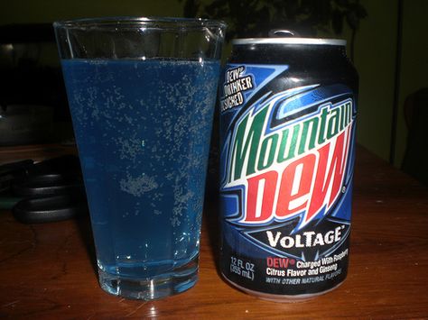 looks pretty snazzy when poured... right?! Mountain Dew Voltage, Mtn Dew, Nostalgia 2000s, Scene Aesthetic, Midwest Emo, Last Ride, Rawr Xd, 2000s Nostalgia, 2000s Aesthetic