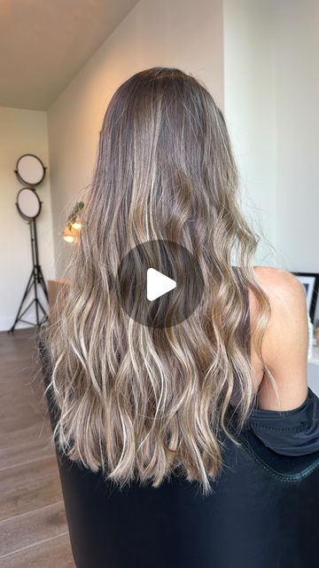 TRAVIS OGLETREE | TREEHOUSE STUDIO on Instagram: "California highlights never go out of style. I like to switch up the placement depending on each clients desired lightness is, and how their hair is cut. #californiablonde #blondehighlights #dimensionalhighlights #dimensionalbalayage #lahaircolorist" Dimensional Highlights, Blonde Highlights, Go Out, Out Of Style, Tree House, Balayage, Going Out, Highlights, Blonde