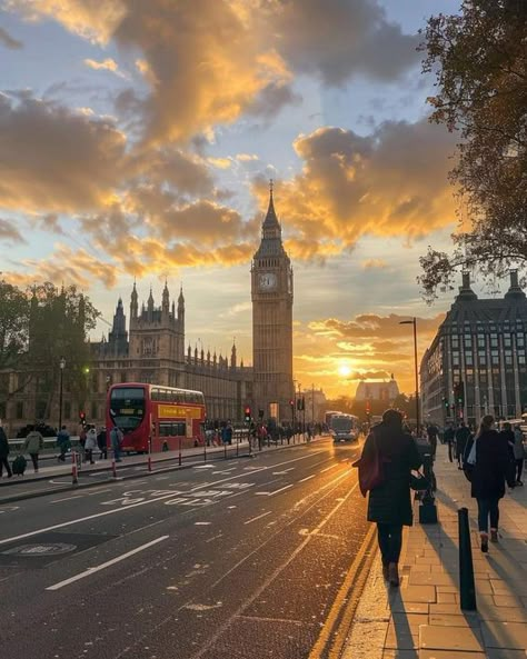 Aesthetic London, London Vibes, London Dreams, London Aesthetic, London Baby, Voyage Europe, Dream Travel Destinations, Dream City, London Calling