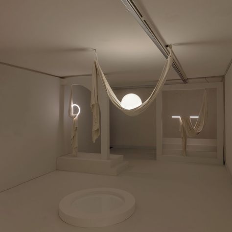 Ethereal Lighting, Lee Broom, Key Projects, Ancient Statues, Floating Lights, Mid Century Scandinavian, Central Saint Martins, Installation Design, Church Design