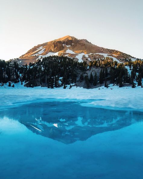 The snow continues to melt over Lake Helen’s crystal-clear water in Lassen Volcanic National Park. 📸: @scenescapery Lassen National Park, Lassen Volcanic, Lassen Volcanic National Park, Take A Hike, Crystal Clear Water, Clear Water, The Snow, Crystal Clear, National Park