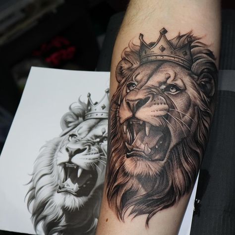 Roaring Lion 🦁 ————————— Done using @empireinks @yayofamilia @kwadron @valknutrotary ————————— #liontattoo #tattoo #lion #tattoos #ink… | Instagram Lion With Crown Tattoo, Roaring Lion Tattoo, Lion With Crown, Tattoo Font For Men, Lion King Tattoo, Lioness Tattoo, Tattoo Lion, Mens Lion Tattoo, Family Tattoo Designs