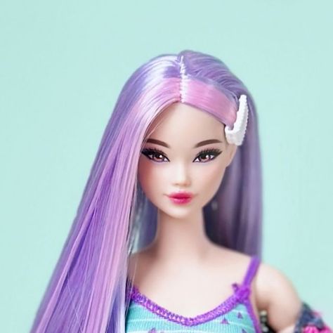 Dolphin Oc, Odile Barbie, Chinese Barbie, Barbie Fever, Barbie Mermaid Doll, Barbie Mermaid, Mermaid Toys, Barbie Basics, Pink Dolphin