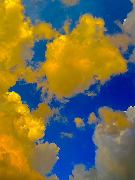 Blue And Yellow Background Aesthetic, Dark Blue And Yellow Aesthetic, Yellow Blue Aesthetic, Yellow And Blue Wallpaper, Blue Yellow Aesthetic, Blue And Yellow Aesthetic, Aesthetic Generator, Yellow And Dark Blue, Yellow Clouds