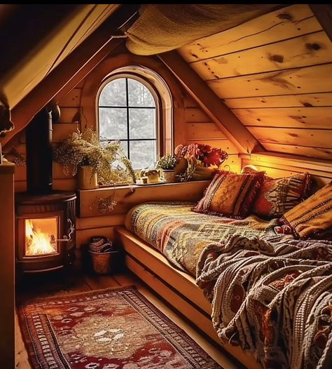 Log Cabin Reading Nook, Aesthetic Attic Room, Bavarian Cabin, Victorian Cabin, Witches Cabin, Hunting Cabin Interior, Small Cozy Cabin, Cozy Rustic Bedroom, Cozy Cabin Bedrooms