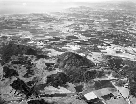 Aerial Views of Dos Vientos Ranch in Newbury Park in 1956 Burney Falls California, Del Norte County California, Ventura Highway, Imperial County California, Vintage Ventura California, Newbury Park, Thousand Oaks, Ventura County, California History