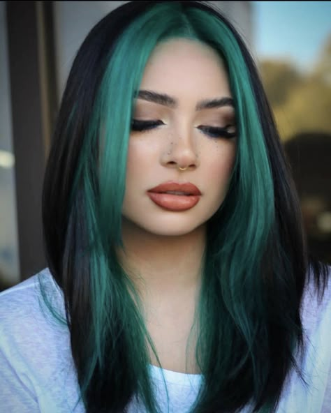 Aqua Hair Color Highlights, Black Hair With Colored Money Piece, Teal Money Piece, Vivid Placement, Teal Money Piece Hair, Green Money Piece Hair, Hair Color Placement Ideas, Colorful Money Piece Hair, Blue Money Piece Hair