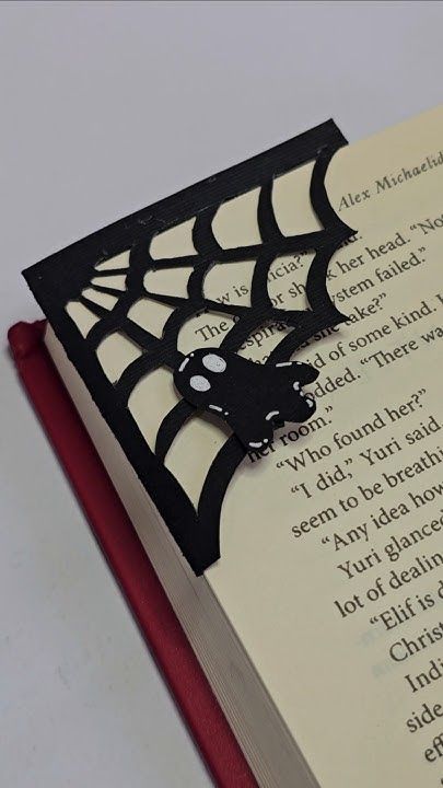 DIY Spider Web Bookmark 🕸 #DIY #ideas #shorts #spider #craft #Bookmark  #Halloween #tiktok Bookmarks Handmade With Paper, Easy Cute Bookmarks, Halloween Bookmark Ideas, Art And Craft Ideas Videos, How To Make A Paper Bookmark, Unique Bookmark Ideas, Book Mark Handmade, Diy Bookmark Ideas Creative, Bookmark Handmade Ideas