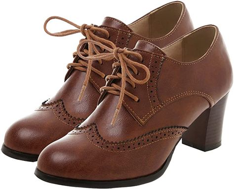 Oxford Shoes Heels, Oxford Brogues, Oxford Style, Chunky Heel Shoes, Oxford Heels, Point Shoes, Chunky High Heels, Women Oxford Shoes, Pointed Toe Shoes