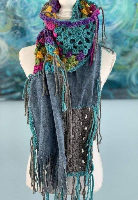 Scarf Repurpose, Hippie Scarf, Boho Crochet Patterns, Hantverk Diy, Denim Fringe, Boho Knit, Crocheted Scarf, Hippie Crochet, Gilet Crochet