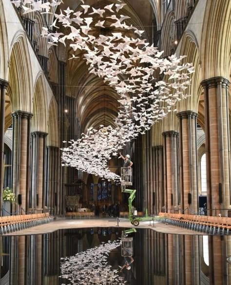 Salisbury Cathedral, Deco Nature, Lobby Design, Hotel Interior Design, Ceiling Installation, Lighting Design Interior, Salou, Church Ideas, Art Installation