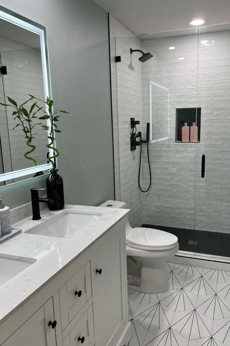 LED BATHROOM MIRROR | BATHROOM DECOR Small His And Hers Bathroom, Bathroom Ideas Shower And Bath, Shower Tile Ideas Bathtub, House Design Bloxburg, Primary Bathroom Design, Bloxburg Apartment, Modern Bathroom Trends, Restroom Ideas, Bathroom Remodel Small Budget