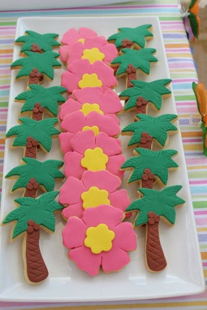 Decorated cookies at a Hawaiian Luau Party #luau #partycookies Hawaiian Pool Party, Luau Cookies, Birthday Luau, Stitch Party, Luau Party Ideas, Hawaiian Party Theme, Hawaiian Birthday Party, Luau Birthday Party, Hawaiian Luau Party