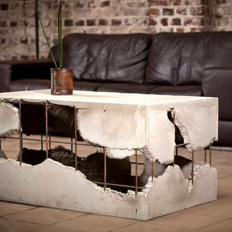 Made Coffee Table, Concrete Coffee Table, Unique Furniture Design, Concrete Ideas, Concrete Furniture, Concrete Table, Mr Robot, Concrete Crafts, Concrete Projects