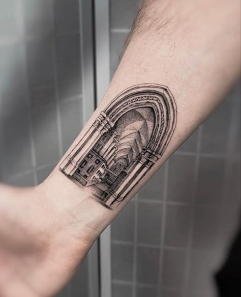 Italian Tattoos Men, Italian Art Tattoo, Vaulted Hallway, Arches Tattoo, Archway Tattoo, Architectural Tattoo, Euro Tattoo, Arch Tattoo, Coqui Tattoo