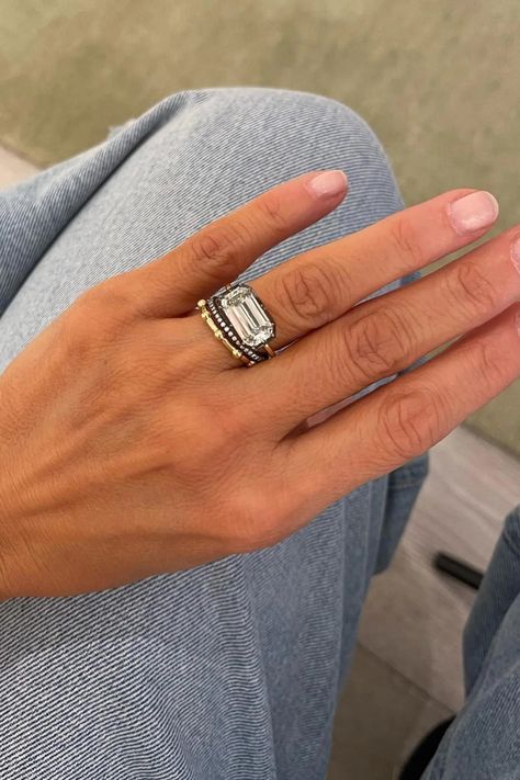 Jessica Mccormack, Dream Engagement Rings, Classy Jewelry, Jewelry Lookbook, Stacked Jewelry, Engagement Ring Cuts, Bling Rings, Dream Ring, East West