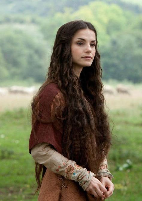 World Without End, Charlotte Riley, Oliver Jackson Cohen, Female Character Inspiration, Old Shows, Long Brown Hair, Medieval Clothing, Fantasy Inspiration, Lany