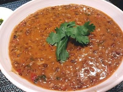 Whole Urad Dal / Whole Black Lentil Makhani Dal, Urad Dal Recipes, Healthy Chocolate Zucchini Bread, Homemade Whole Wheat Bread, Lentil Dahl, Dal Makhani, Indian Meals, Black Lentils, Chicken And Cabbage