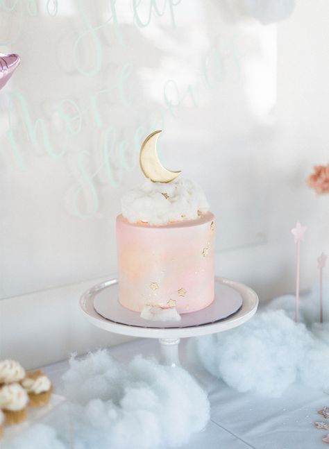 Sleepover Birthday Party, Magical Party, Sleepover Birthday, Sleepover Birthday Parties, Twinkle Twinkle Baby Shower, Moon Baby Shower, Moon Party, Birthday Cake Ideas, Star Baby Showers