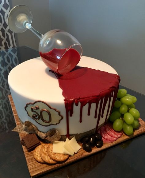 Spilled Wine Cake, Wine Themed Cake, Wine Cake Designs, Wine Theme Cakes, Wine Glass Cake, Birthday Cake Wine, Wine Bottle Cake, Liquor Cake, Chocolate Oreo Cake