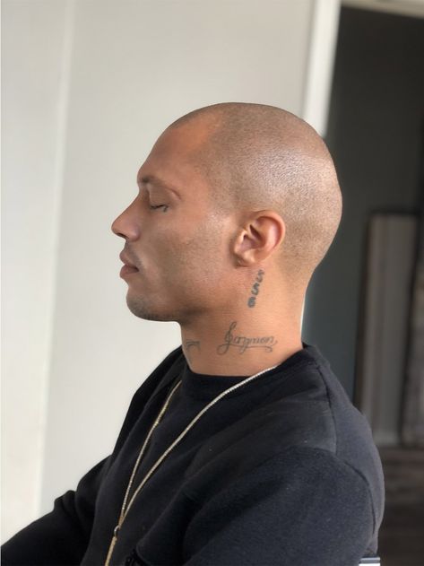 jeremy meeks collection x seven50 4 in 1 collection in stainless steel , ring wallet chain necklace and bracelet all in one Bald Guy Aesthetic, Bald Style, Jeremy Meeks, Men Short Hair Fade, Bald Person, Shaved Head Styles, Shaved Head With Beard, Scalp Micropigmentation, Bald Men Style