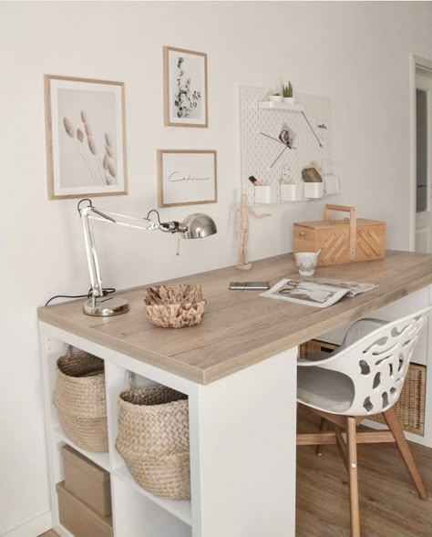 Neutral Craft Room, Crafting Desks Work Spaces, Desk Nook In Living Room, Cream Office, Cozy Home Office, Office Guest Room, Craft Room Office, Home Office Setup, Home Office Space