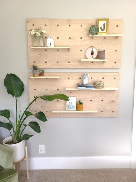 Easy entryway makeover ideas you can do for cheap. Decorate your foyer with these creative and simple DIY ideas so check out the before and after. #hometalk Peg Board Shelf, Gallery Wall Themes, Clown House, Peg Board Shelves, Diy Peg Board, Pegboard Ideas, Creative Room, Shelf Furniture, Sewing Room Ideas