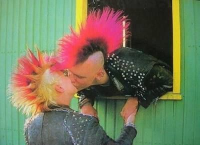 Punk Lifestyle, Chicas Punk Rock, Queer Punk, Punk Love, Punk Boy, Love Kills, Punk Men, Punk Culture, Mohawks