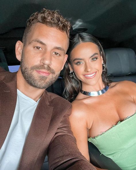 Bachelor Alum Nick Viall 'Live Together' With Girlfriend Natalie Joy Natalie Joy, Nick Viall, With Girlfriend, Bachelor Nation, Living Together, Couple Relationship, Future Wife, Tv Stars, Reality Show