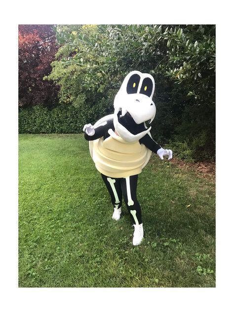 Dry Bones Halloween Costume, Super Mario Cosplay Ideas, King Koopa Costume, Dry Bones Cosplay, Boo Costume Mario, Jack Black Bowser Costume, Dry Bones Costume, Koopa Troopa Costume, Mario Dry Bones