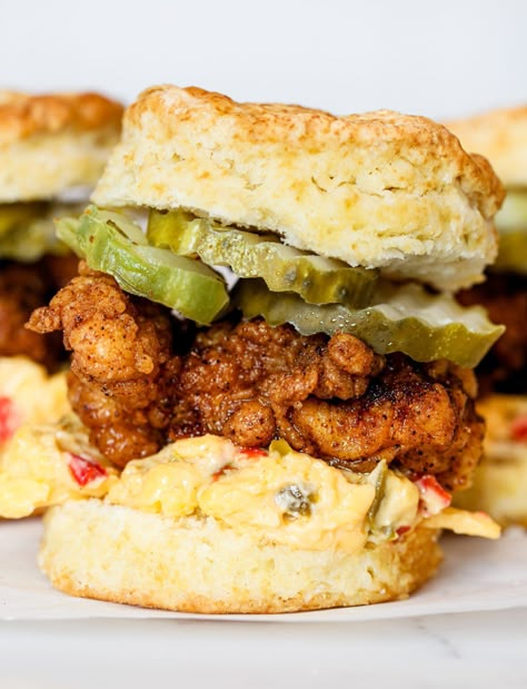 Nashville Hot Chicken Sliders – Sauced Kitchen Nashville Food Recipes, Nashville Hot Chicken Mac And Cheese, Homemade Flaky Biscuits, Nashville Hot Chicken Sliders, Hot Chicken Sliders, Usa Recipes, Hot Chicken Recipe, Nashville Chicken, Nashville Food