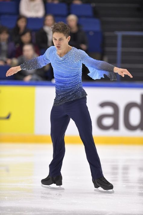 Men’s Figure Skating Costume, Figure Skating Outfits Men, Cheerdance Costume, Dresses Man, Men Costumes, Skater Outfit, Male Figure Skaters, Rock Boys, Male Outfits