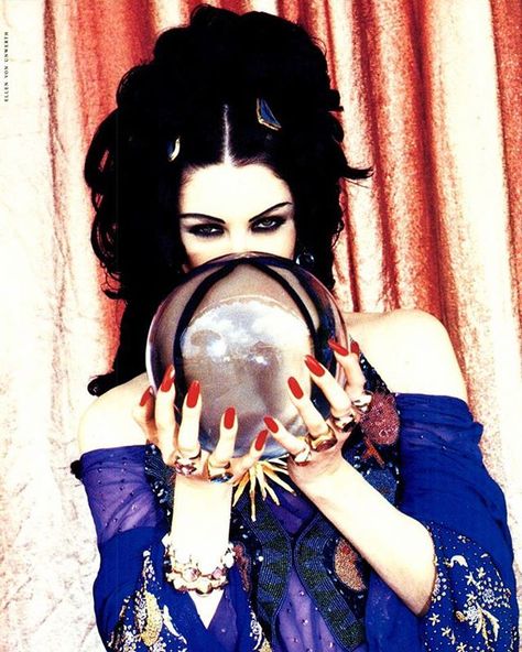 Susie Bick "Magic Jewels", Vogue Italia, June 1992 Photographed by Ellen von Unwerth Susie Bick, Ellen Von Unwerth, Fortune Teller, Vogue Italia, A Woman, Vogue, Mirror, Nails, Red